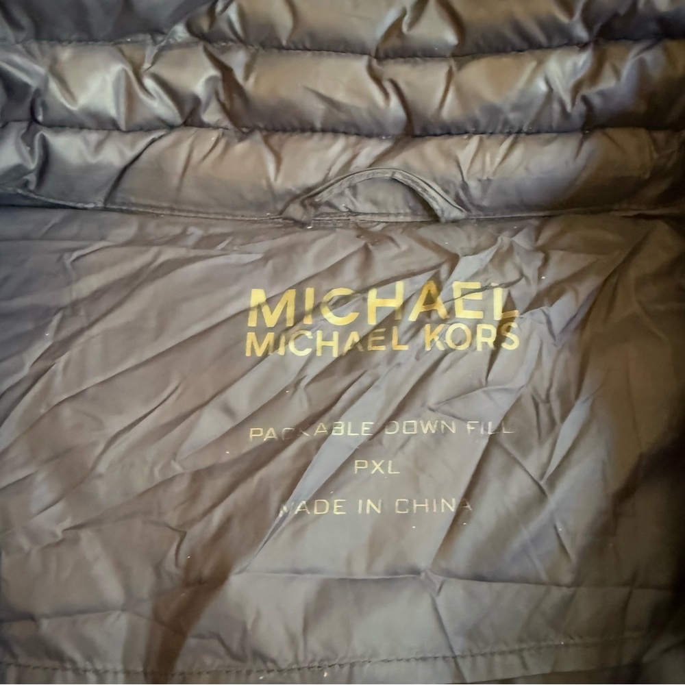 Michael Kors Packable Down-Filled Short Puffer Ja… - image 8